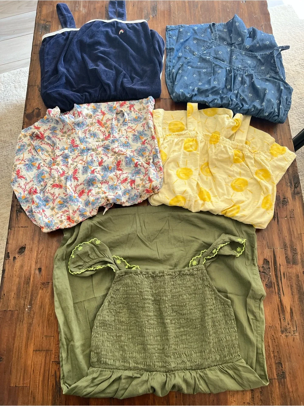 Bundle of Girls Rompers & Dress Old Navy Gap